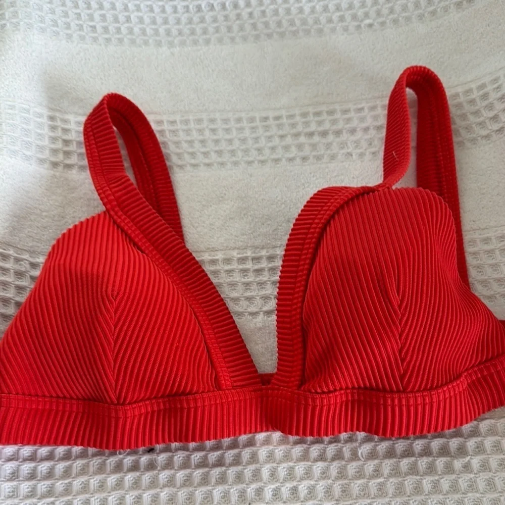 Hollister Vibrant Red Ribbed Bralette